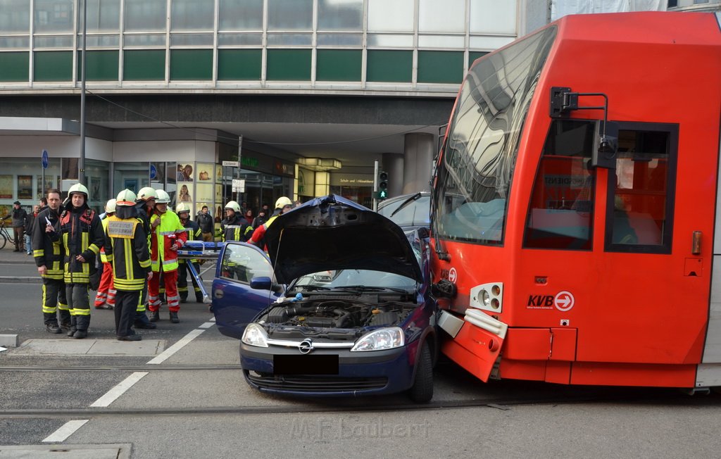 VU PKW Strab Koeln Mitte Pipinenstr Hohestr P007.JPG - Miklos Laubert